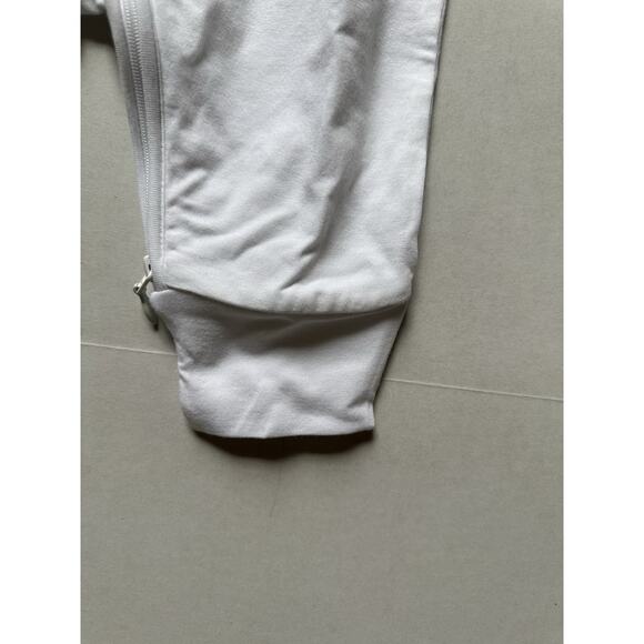 Burberry Claude Mini Check Panel Romper,Hat & Bib Set White 9M 80484071 NWT $300 - Picture 7 of 16